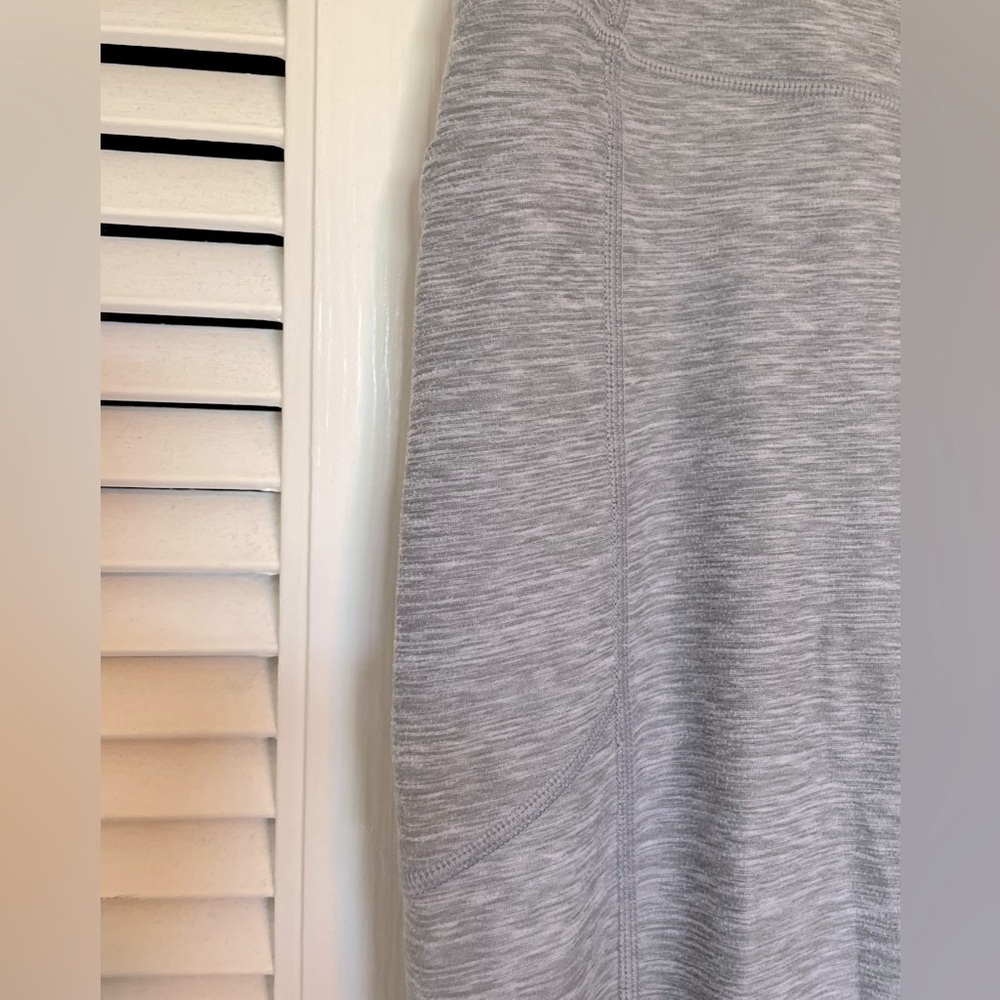 Vs Essential Performance Legging - image 2